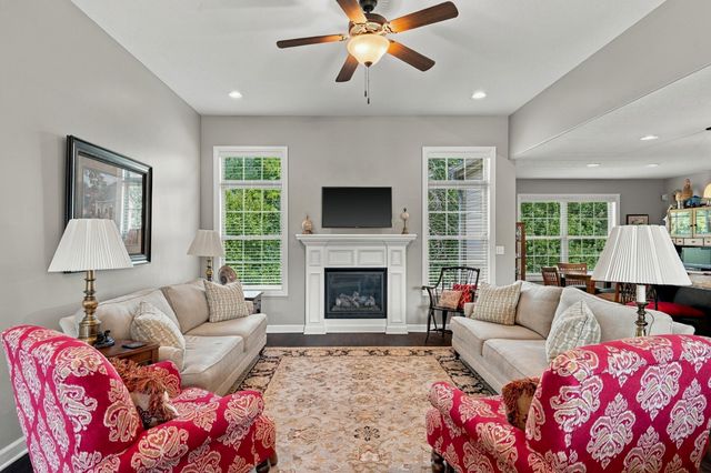 3205 GRANITE CREEK DR, Columbia, MO 65202