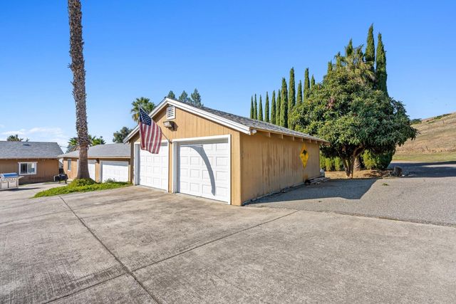 1995 Old Calaveras Road, Milpitas, CA 95035