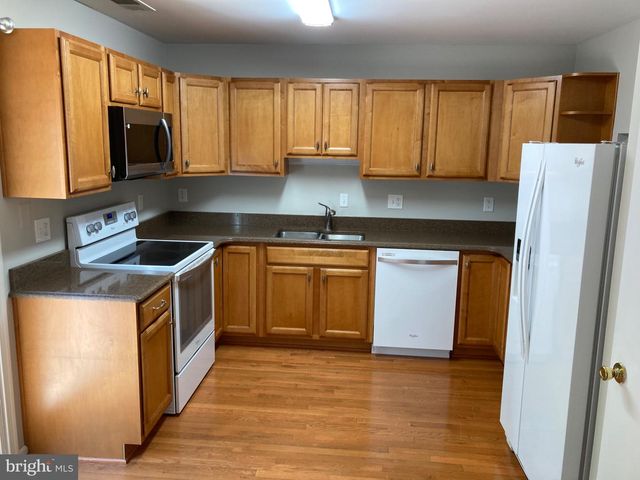 4247 STOCKBRIDGE DR, Dumfries, VA 22025
