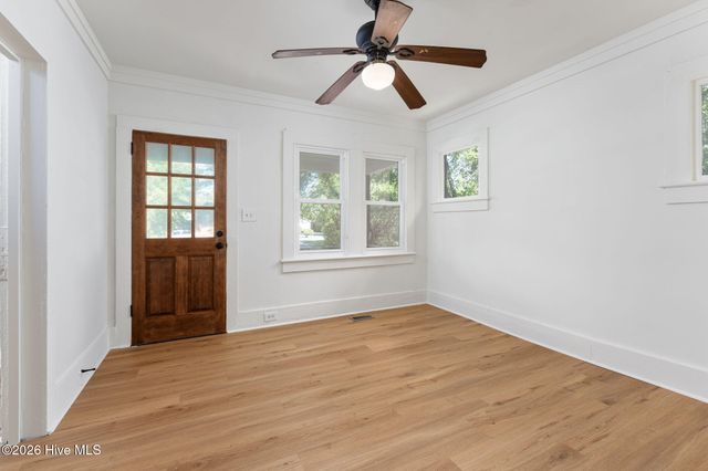 109 Pine Clay Road, Wilmington, NC 28403