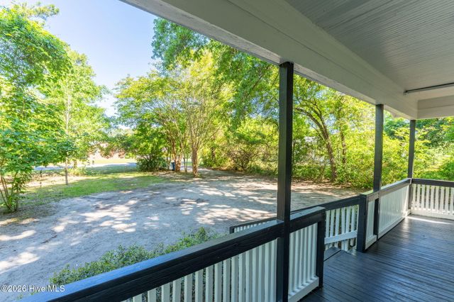 109 Pine Clay Road, Wilmington, NC 28403