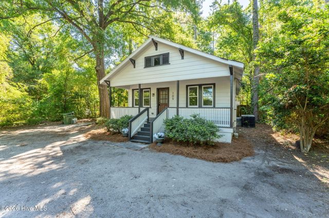 109 Pine Clay Road, Wilmington, NC 28403