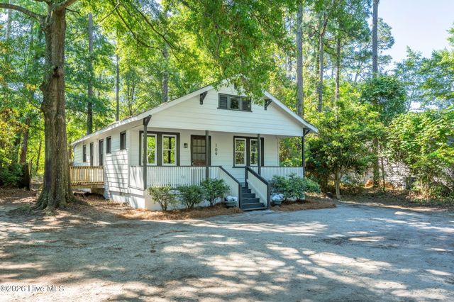 109 Pine Clay Road, Wilmington, NC 28403