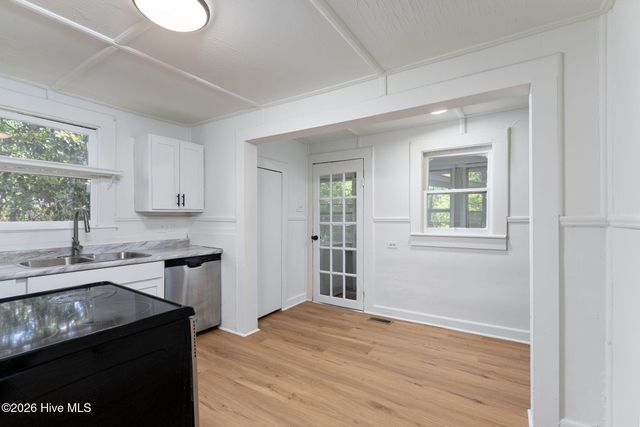 109 Pine Clay Road, Wilmington, NC 28403