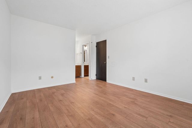 2279 Hedgerow, 2279 C, Columbus, OH 43220