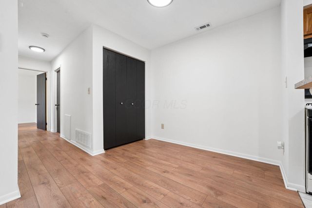2279 Hedgerow, 2279 C, Columbus, OH 43220