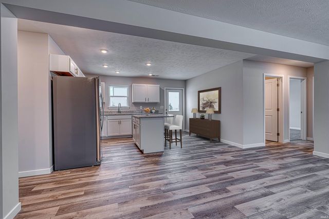 13918 Persimmon Drive, Evansville, IN 47725