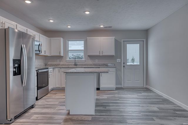 13918 Persimmon Drive, Evansville, IN 47725