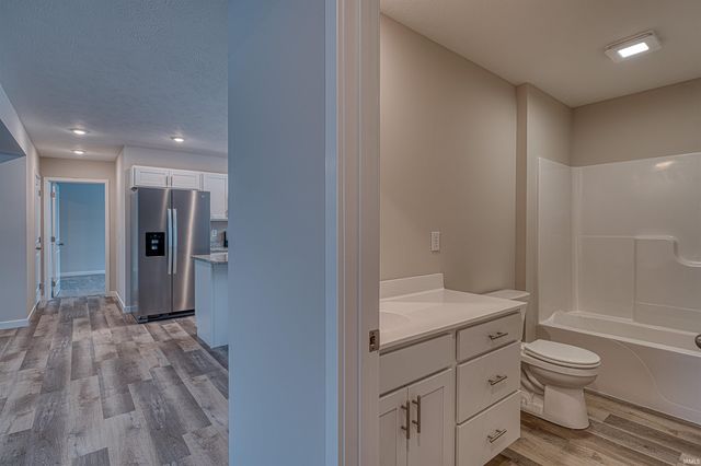 13918 Persimmon Drive, Evansville, IN 47725