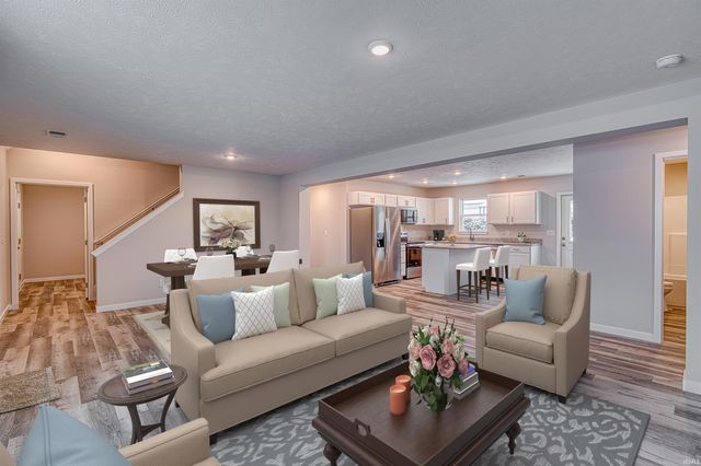 13918 Persimmon Drive, Evansville, IN 47725