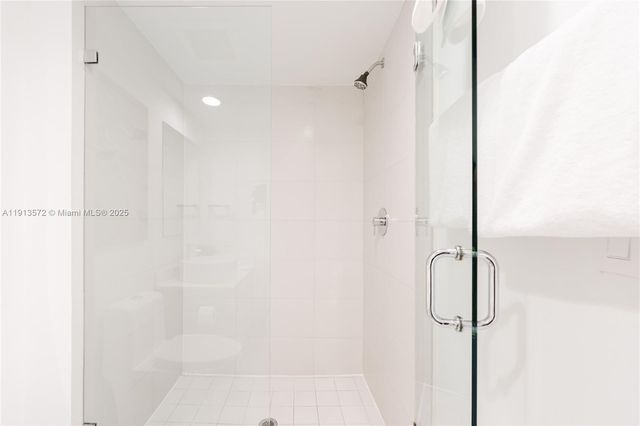 2602 E Hallandale Beach Blvd R1206, Hallandale Beach, FL 33009