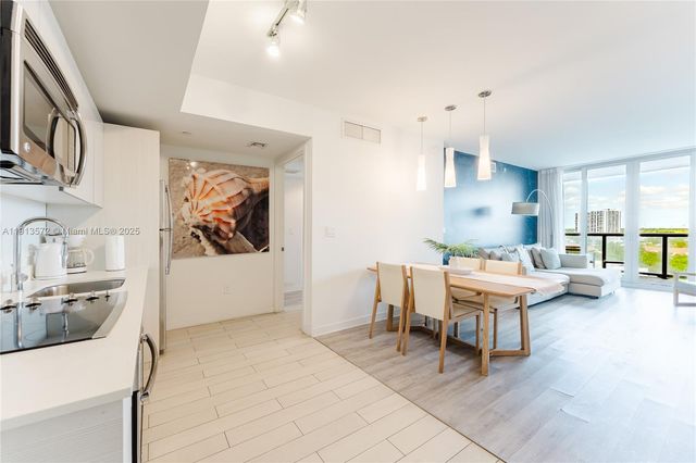 2602 E Hallandale Beach Blvd R1206, Hallandale Beach, FL 33009