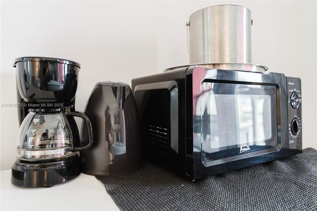 2602 E Hallandale Beach Blvd R1206, Hallandale Beach, FL 33009