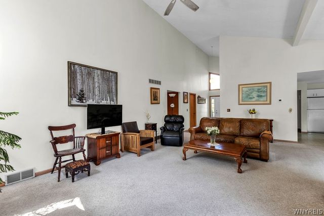 2179 Stony Point Road, Grand Island, NY 14072