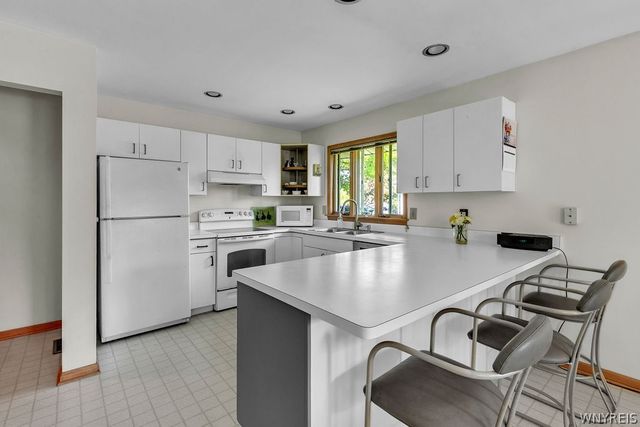 2179 Stony Point Road, Grand Island, NY 14072
