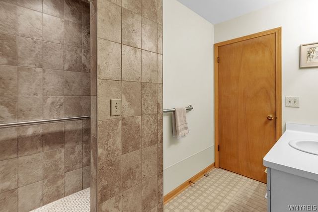 2179 Stony Point Road, Grand Island, NY 14072