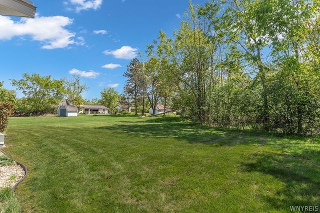 2179 Stony Point Road, Grand Island, NY 14072