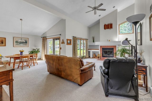 2179 Stony Point Road, Grand Island, NY 14072