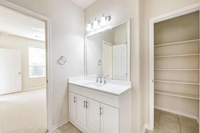 1810 Sun Point Court, Humble, TX 77396