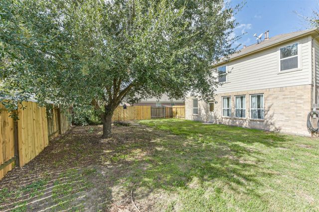 1810 Sun Point Court, Humble, TX 77396