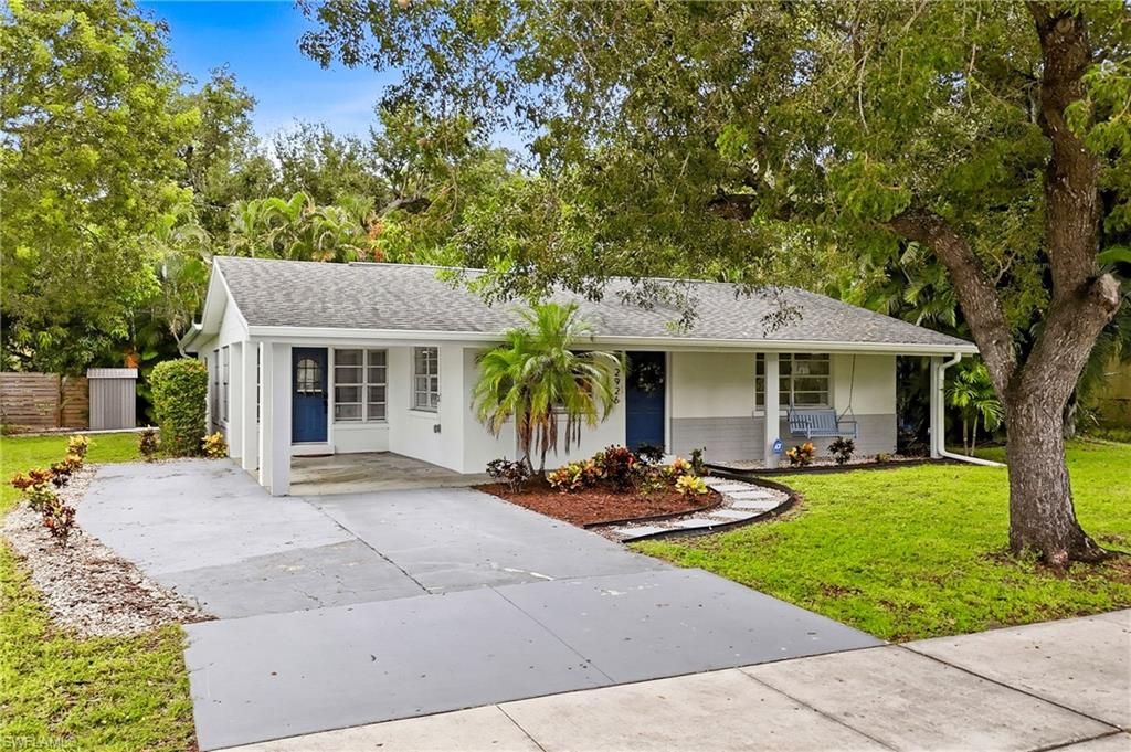 2926 Holly RD, Fort Myers, FL 33901