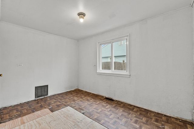7911 45th Street, Lyons, IL 60534