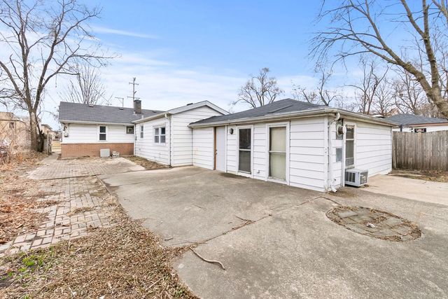 7911 45th Street, Lyons, IL 60534
