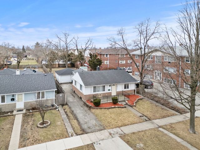 7911 45th Street, Lyons, IL 60534