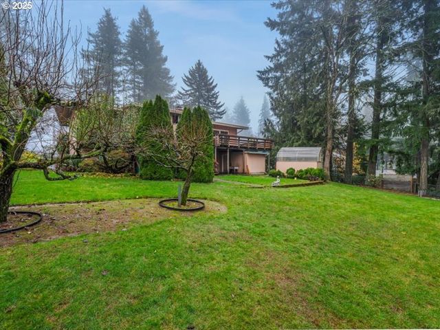690 MARYLHURST Dr, West Linn, OR 97068