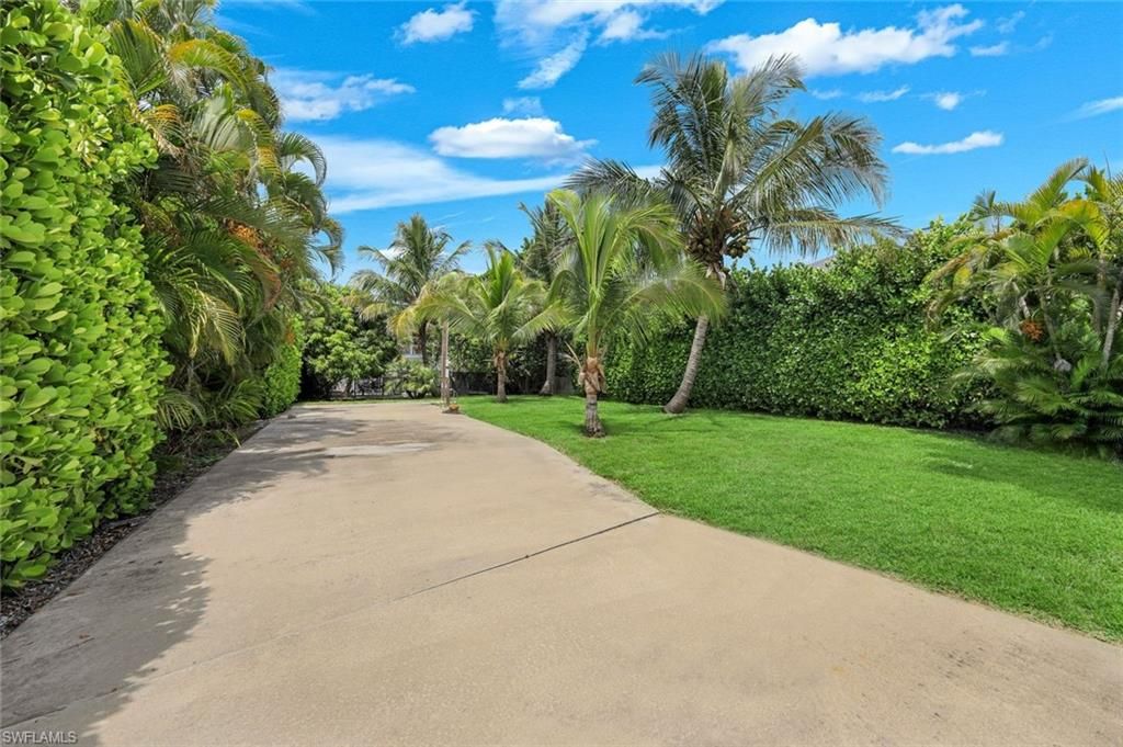 4472 Little Hickory RD, BONITA SPRINGS, FL 34134 — photo 2