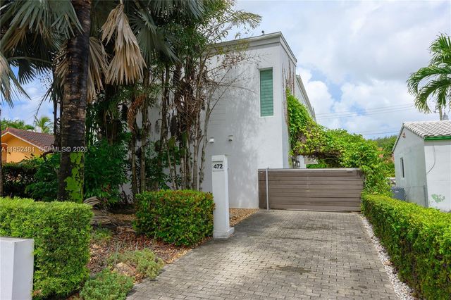 472 Minola Dr 472, Miami Springs, FL 33166