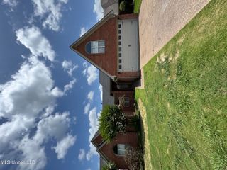 8854 Shellflower Drive, Southaven, MS 38671