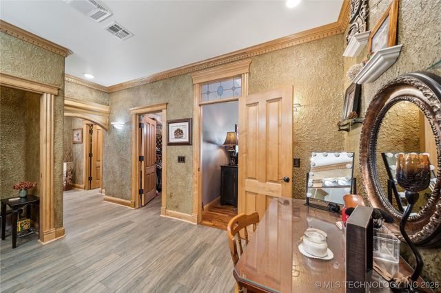 2372 Fox Street, Tahlequah, OK 74464