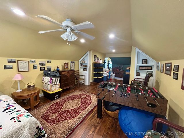 2372 Fox Street, Tahlequah, OK 74464