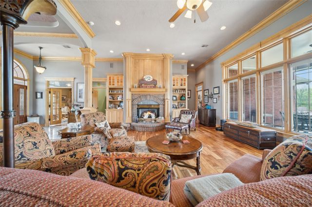 2372 Fox Street, Tahlequah, OK 74464