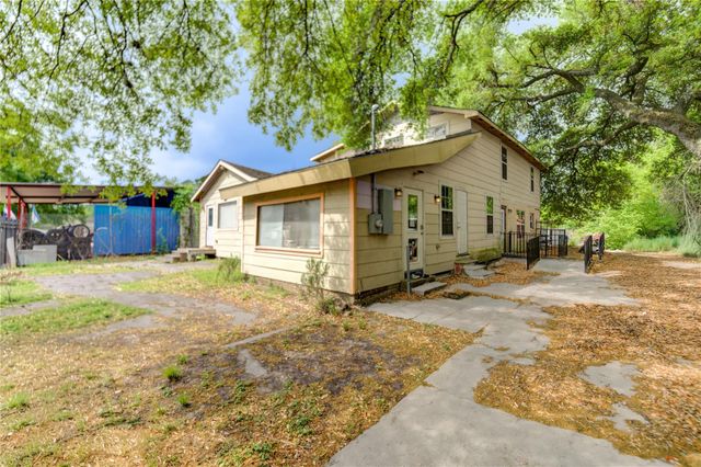 9317 Homestead Road, Houston, TX 77016