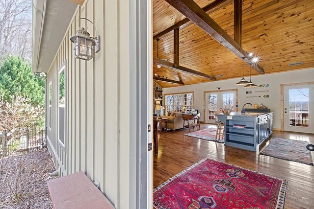 362 Nantahala Harbor Drive, Topton, NC 28781