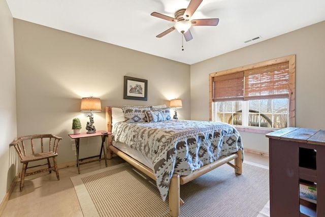 362 Nantahala Harbor Drive, Topton, NC 28781