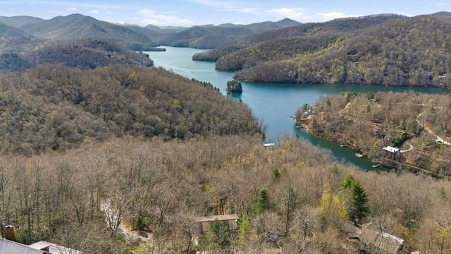 362 Nantahala Harbor Drive, Topton, NC 28781