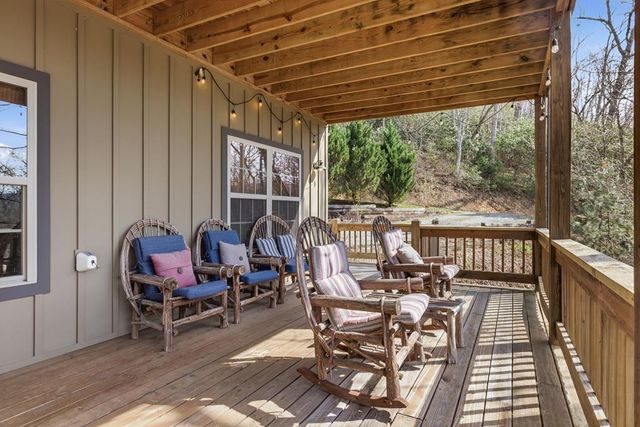 362 Nantahala Harbor Drive, Topton, NC 28781