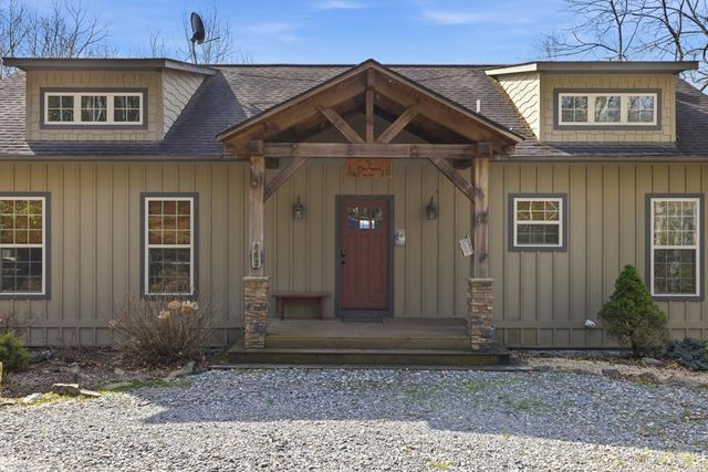 362 Nantahala Harbor Drive, Topton, NC 28781