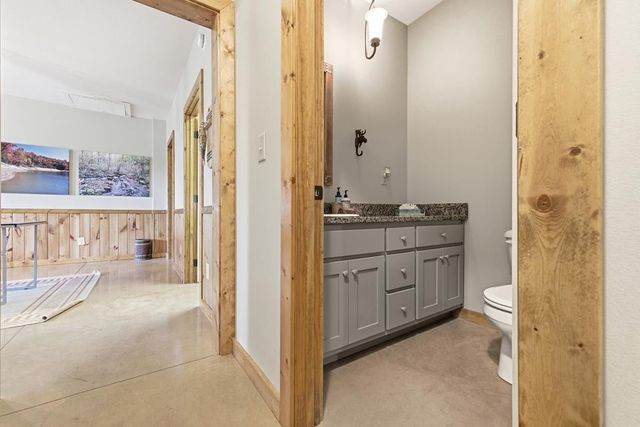362 Nantahala Harbor Drive, Topton, NC 28781
