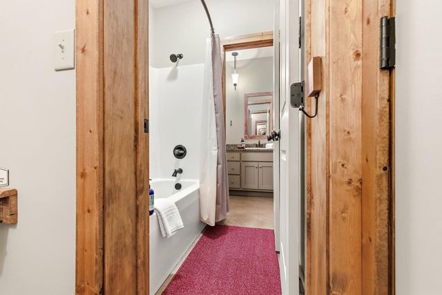 362 Nantahala Harbor Drive, Topton, NC 28781