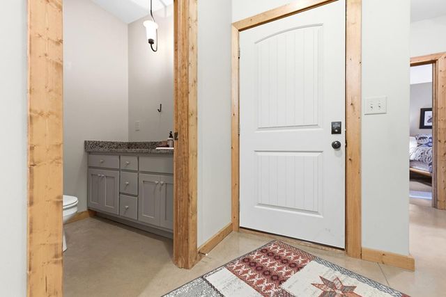 362 Nantahala Harbor Drive, Topton, NC 28781