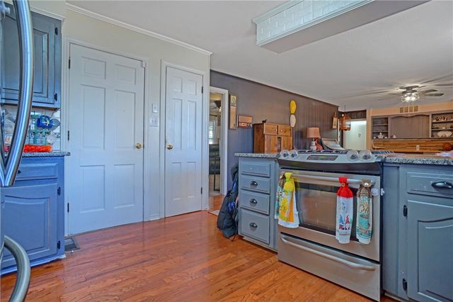 235 S Cumberland Avenue, Russellville, AR 72801