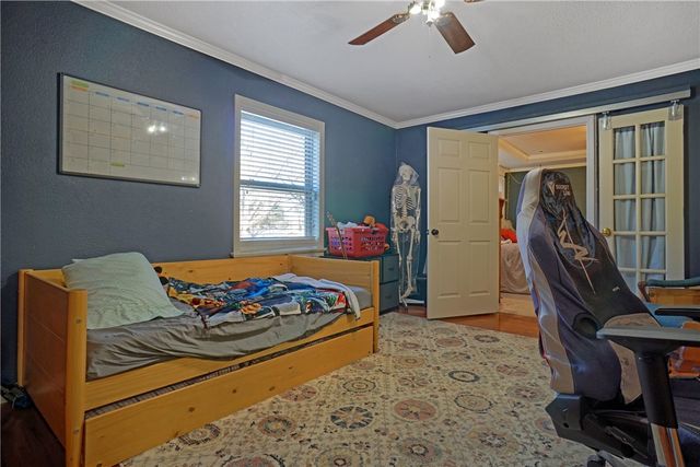 235 S Cumberland Avenue, Russellville, AR 72801