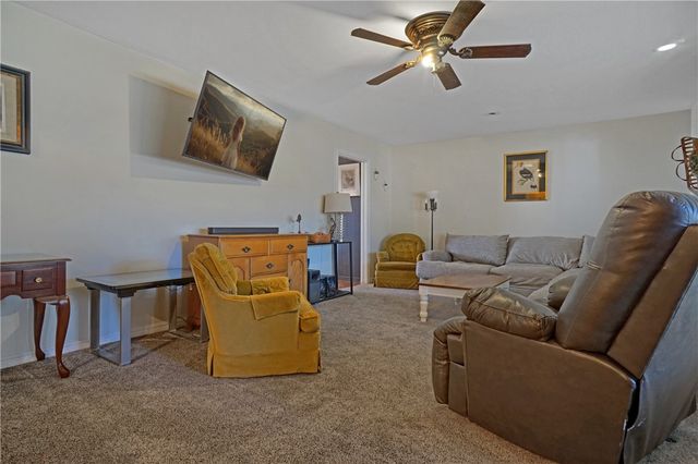 235 S Cumberland Avenue, Russellville, AR 72801