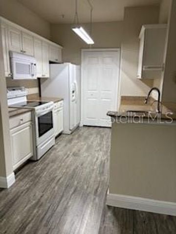 431 SOUTHERN PECAN CIRCLE 201, Winter Garden, FL 34787