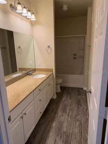 431 SOUTHERN PECAN CIRCLE 201, Winter Garden, FL 34787