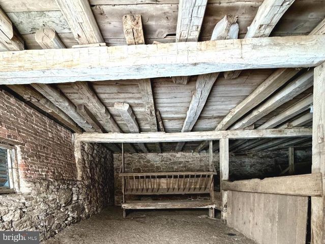 16756 MOUNT AIRY RD, Shrewsbury, PA 17361